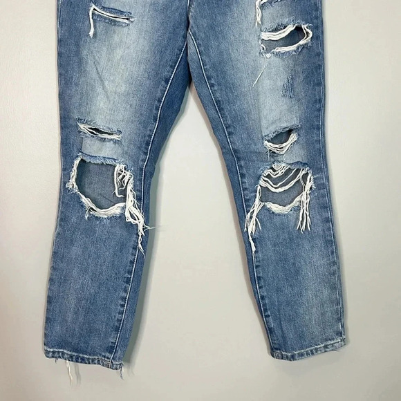 Special A Light Wash Distressed Boyfriend Jeans - Size 7 - EUC -Style P7024ML-SA - Picture 3 of 10